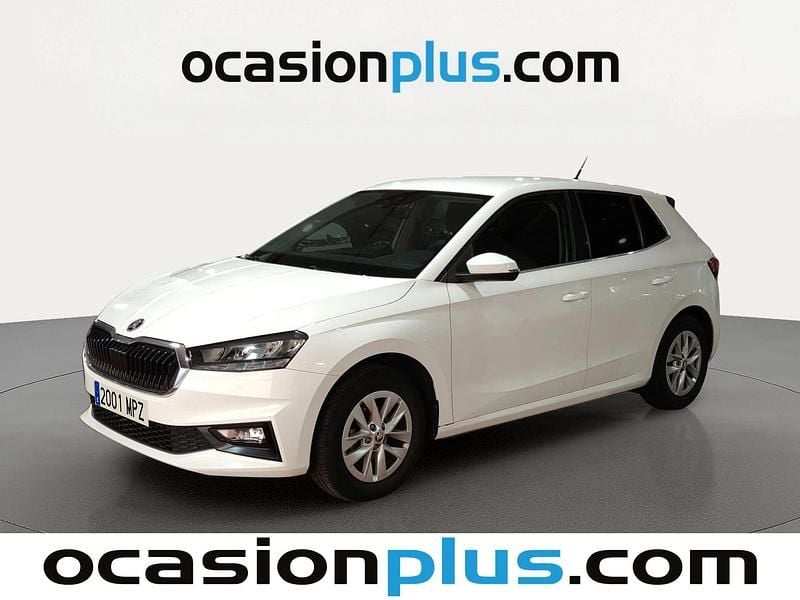 Blanco Usado 2024 Skoda Fabia Selection Utilitario | 15.364 € (Super precio) - Imagen 1/4