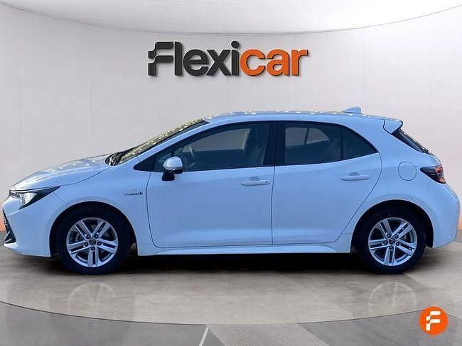 Usado Toyota Corolla Active 122 CV (89 kW) 2020 Blanco Berlina