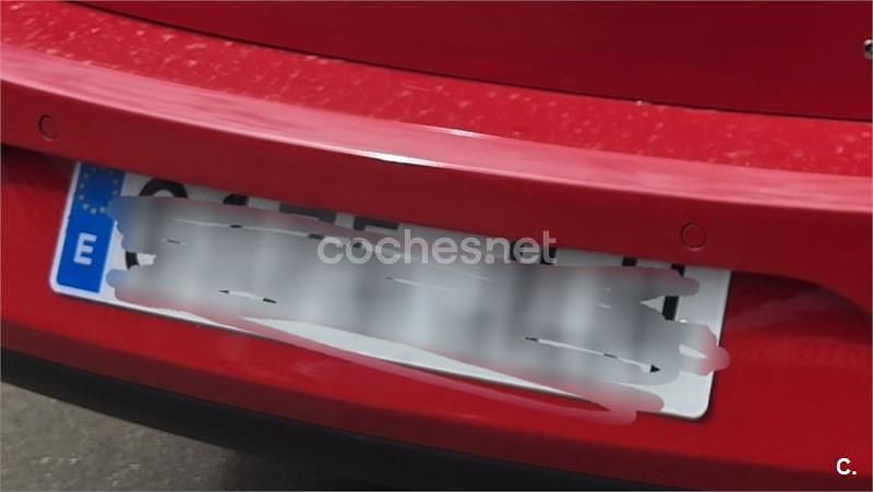 Usado Seat Leon ST Ecomotive 110 CV (80 kW) 2016 Rojo Familiar