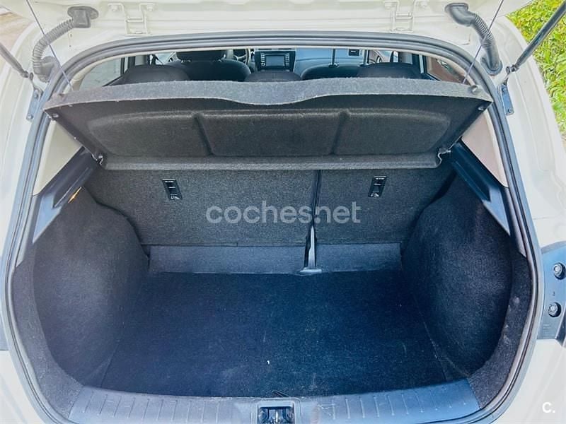 Blanco Usado 2016 Nissan Pulsar Visia Berlina | 8800 € (Precio justo) - Imagen 1/4