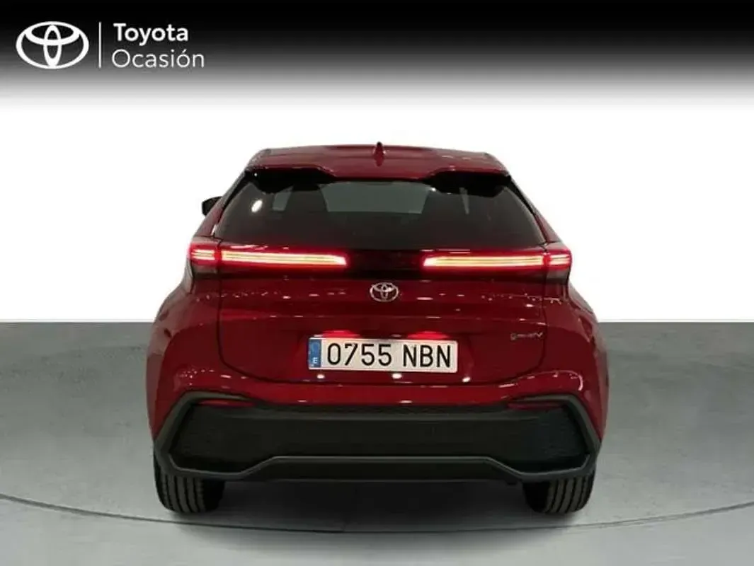 Usado Toyota C-HR Skyview Edition 223 CV (164 kW) 2025 Rojo SUV
