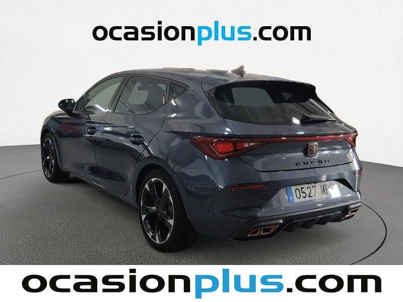 Usado Cupra Leon 204 CV (150 kW) 2024 Gris / plata Berlina
