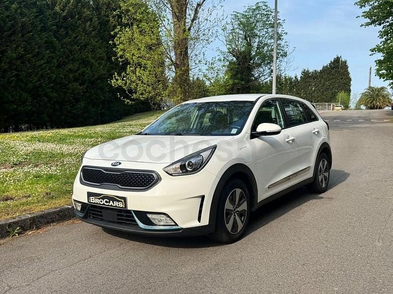 Usado Kia Niro 141 CV (103 kW) 2018 Blanco SUV