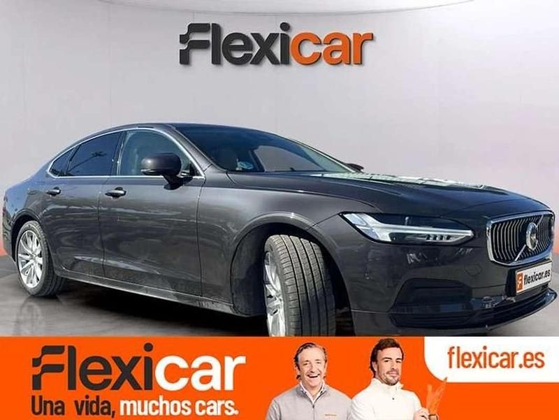 Gris Usado 2021 Volvo S90 Momentum Berlina | 26.290 € - Imagen 1/4