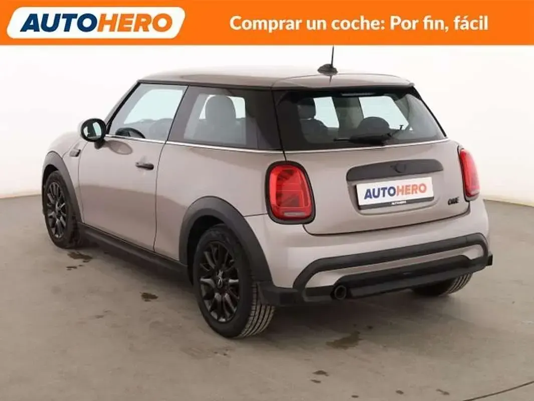 Usado Mini Cooper 102 CV (75 kW) 2022 Gris Utilitario