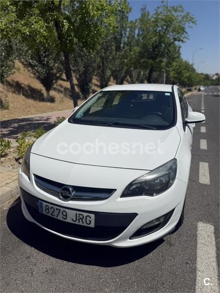 Blanco Usado 2016 Opel Astra Elegance Berlina | 6000 € (Buen precio) - Imagen 1/4