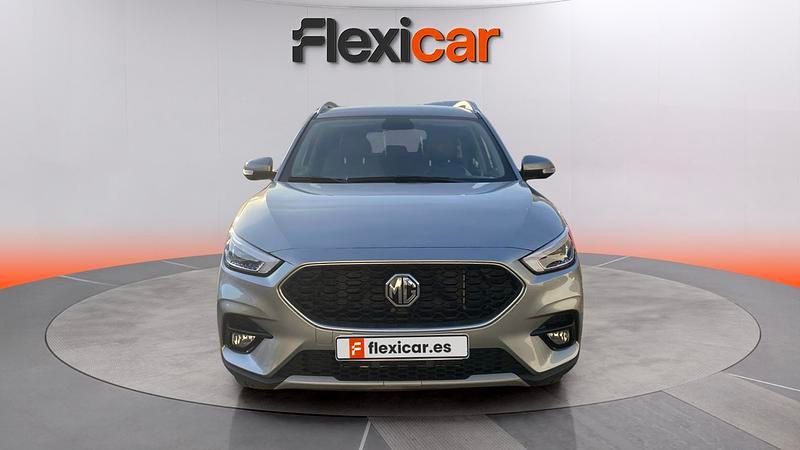 Usado MG ZS Luxury 106 CV (77 kW) 2024 Gris SUV