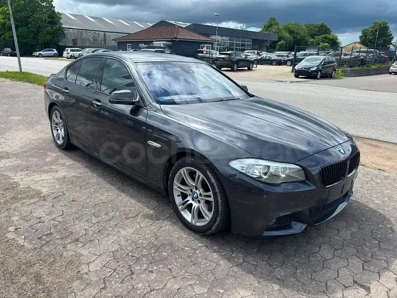 Usado BMW 535 Comfort Edition 306 CV (225 kW) 2012 Gris / plata Berlina