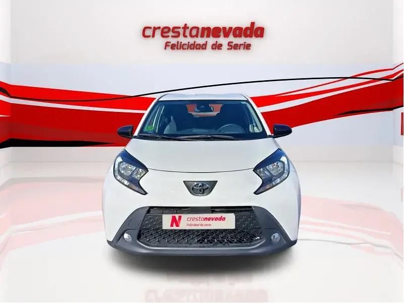 Usado Toyota Aygo X Play 72 CV (52 kW) 2022 SUV