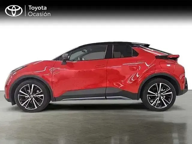 Usado Toyota C-HR 140 CV (102 kW) 2026 Rojo SUV
