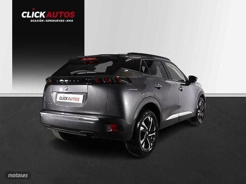 Usado Peugeot 2008 Allure 100 CV (73 kW) 2022 Gris SUV