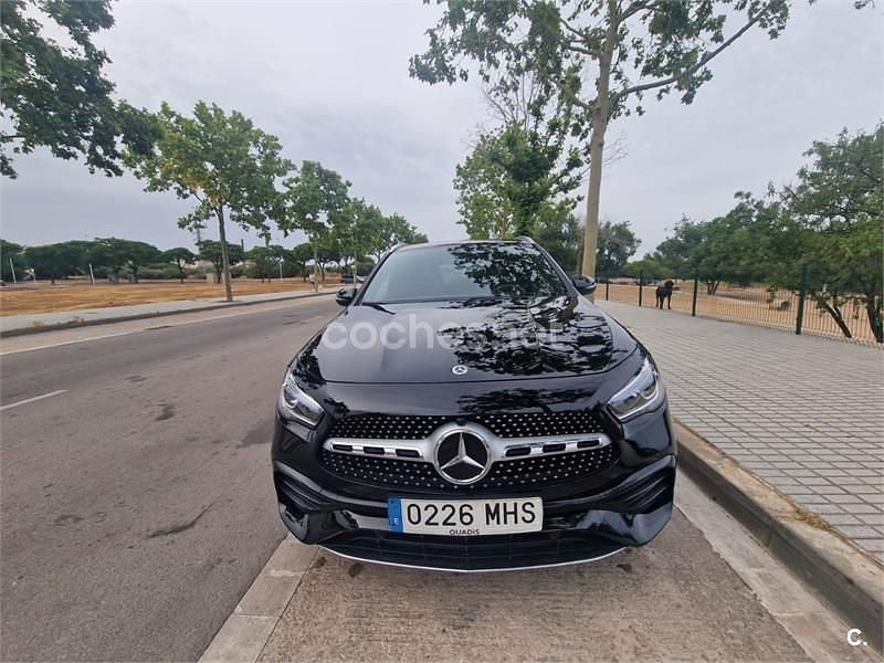 Usado Mercedes GLA200 150 CV (110 kW) 2023 Negro SUV