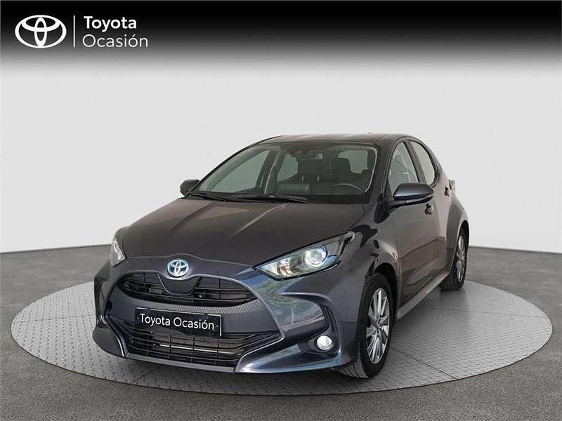 Usado 2024 Toyota Yaris Hybrid Active Monovolumen | 20.490 € (Buen precio) - Imagen 1/4