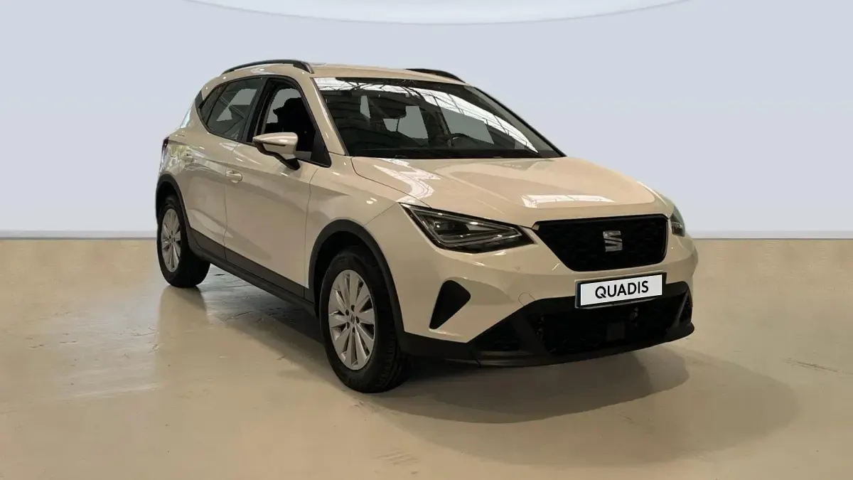 Usado Seat Arona Style 116 CV (85 kW) 2025 Blanco SUV