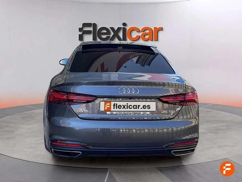 Usado Audi A5 163 CV (119 kW) 2021 Gris Coupe