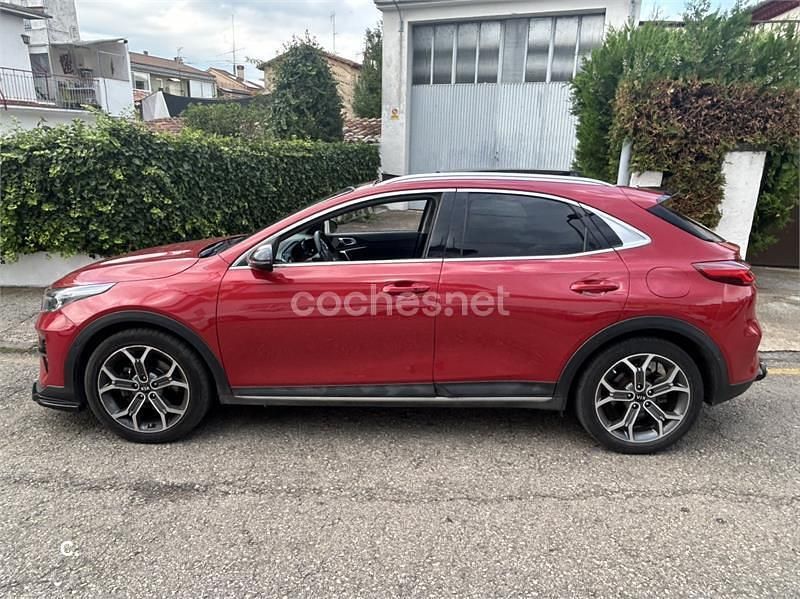 Usado Kia XCeed 140 CV (102 kW) 2020 Rojo SUV