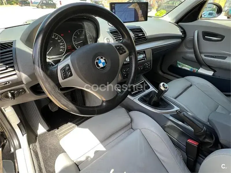 Usado BMW 116 115 CV (84 kW) 2005 Negro Utilitario