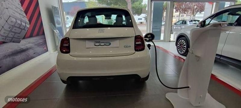 Nuevo Fiat 500e Red 86 kW (118 CV) 2025 Blanco Berlina