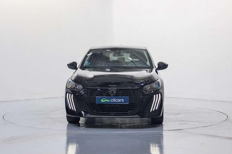 Usado Peugeot 208 Allure 102 CV (75 kW) 2025 Negro Utilitario
