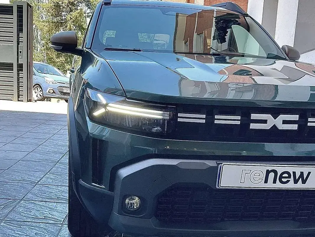 Usado Dacia Duster Extreme 156 CV (114 kW) 2026 Verde SUV