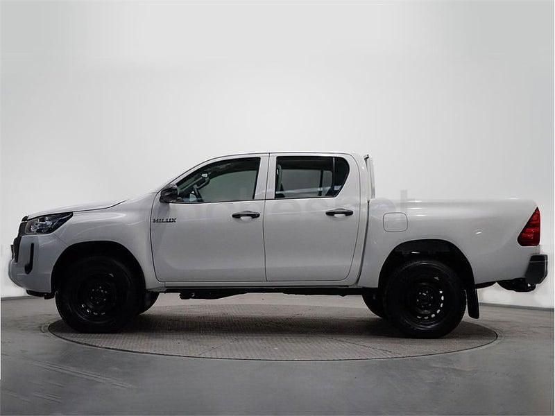 Usado Toyota HiLux 150 CV (110 kW) 2025 Blanco Recogida