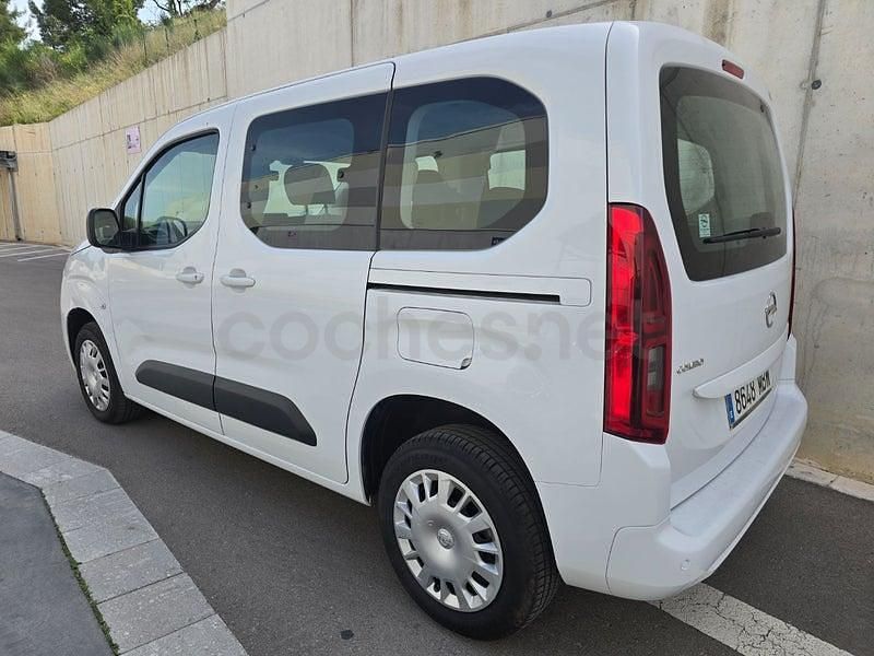 Usado Opel Combo Life Edition+ 102 CV (75 kW) 2022 Blanco Monovolumen