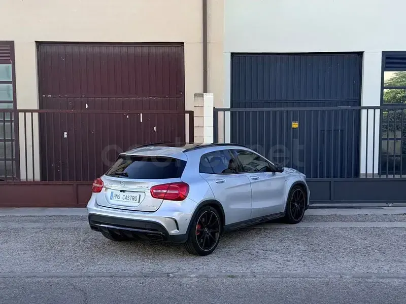 Usado Mercedes GLA45 AMG AMG Edition 1 360 CV (264 kW) 2015 Gris / plata SUV