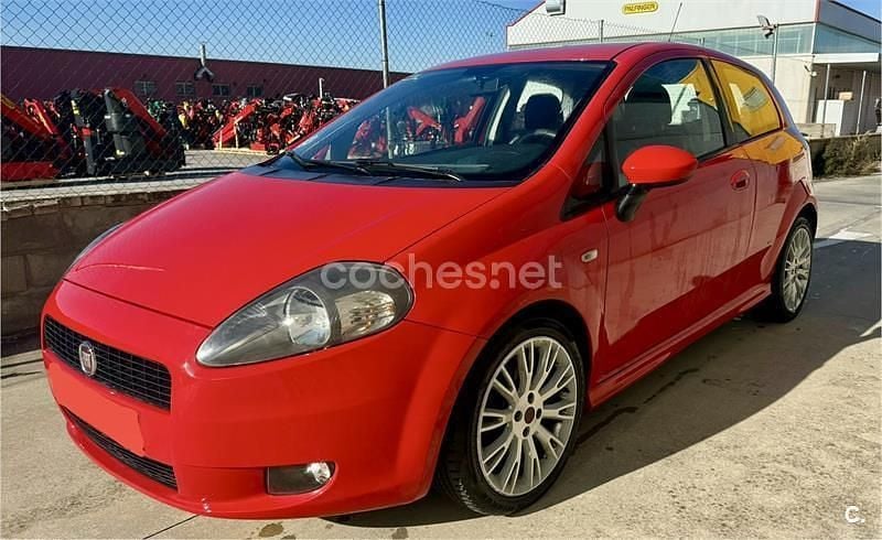 Rojo Usado 2008 Fiat Punto Sport Berlina | 2900 € (Precio justo) - Imagen 1/4