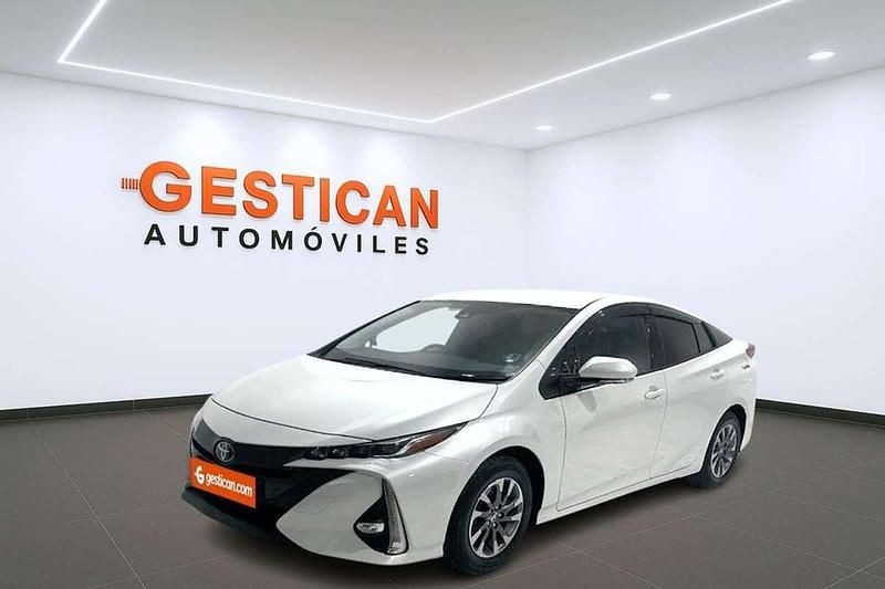 Blanco Usado 2021 Toyota Prius Advance Utilitario | 19.990 € (Super precio) - Imagen 1/4