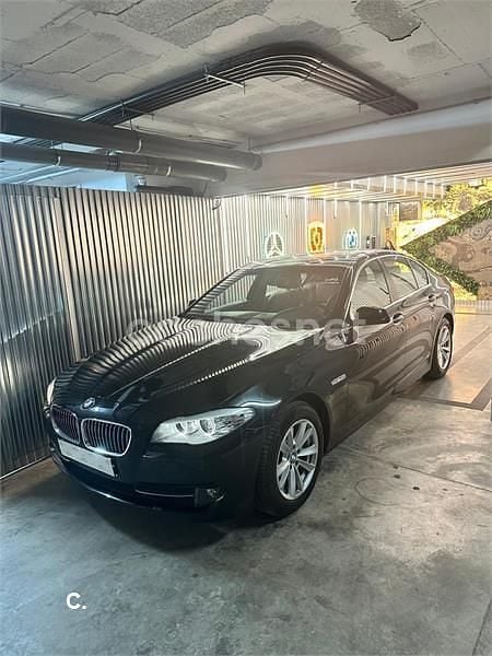 Negro Usado 2011 BMW 520 Berlina | 10.900 € (Precio justo) - Imagen 1/4