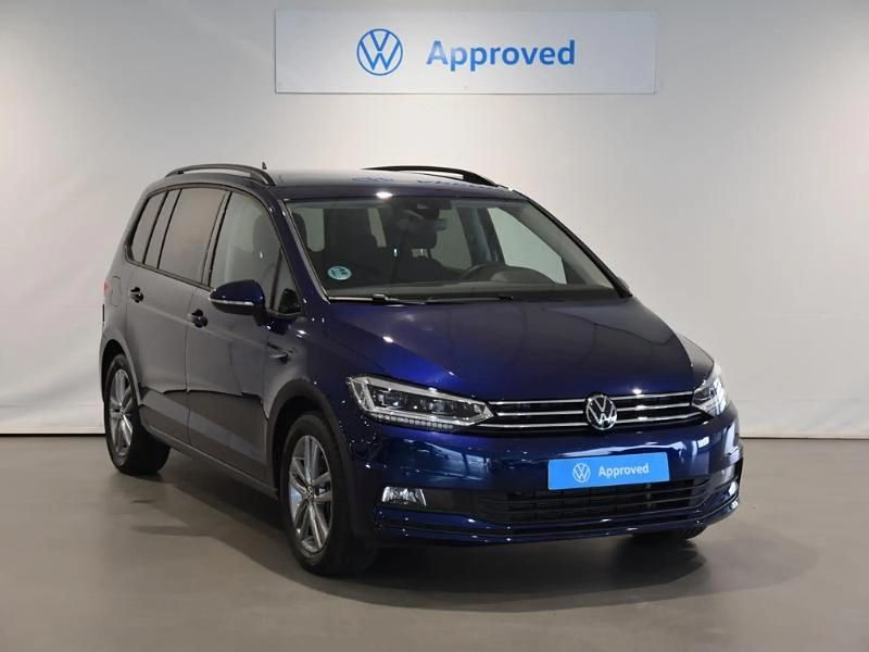 Usado VW Touran 150 CV (110 kW) 2025 Azul Monovolumen