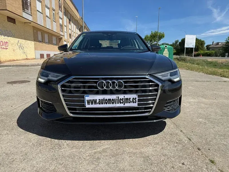 Usado Audi A6 Design 231 CV (169 kW) 2020 Gris / plata Familiar