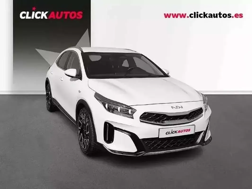 Usado Kia XCeed Active 101 CV (74 kW) 2024 Blanco SUV