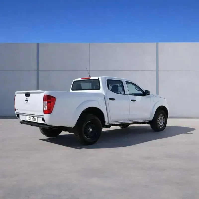 Usado Nissan Navara Acenta 163 CV (119 kW) 2020 Blanco Pickup/Camioneta
