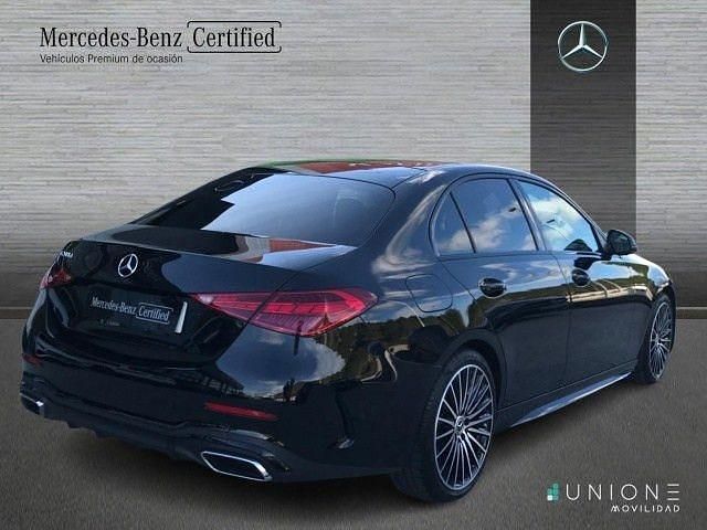 Usado Mercedes C200 AMG line 163 CV (119 kW) 2025 Negro