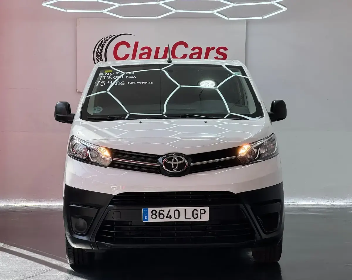 Usado Toyota Proace Business Edition 120 CV (88 kW) 2020 Blanco Monovolumen