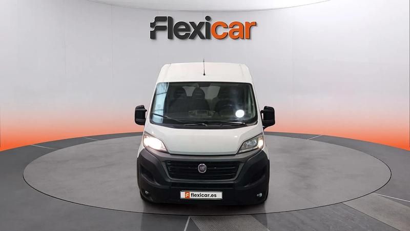 Usado Fiat Ducato 120 CV (88 kW) 2019 Blanco Van