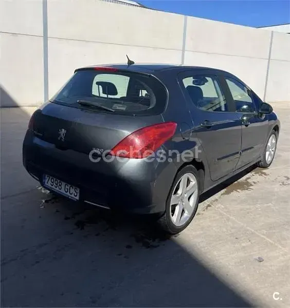 Usado Peugeot 308 Sport 120 CV (88 kW) 2008 Gris / plata Berlina