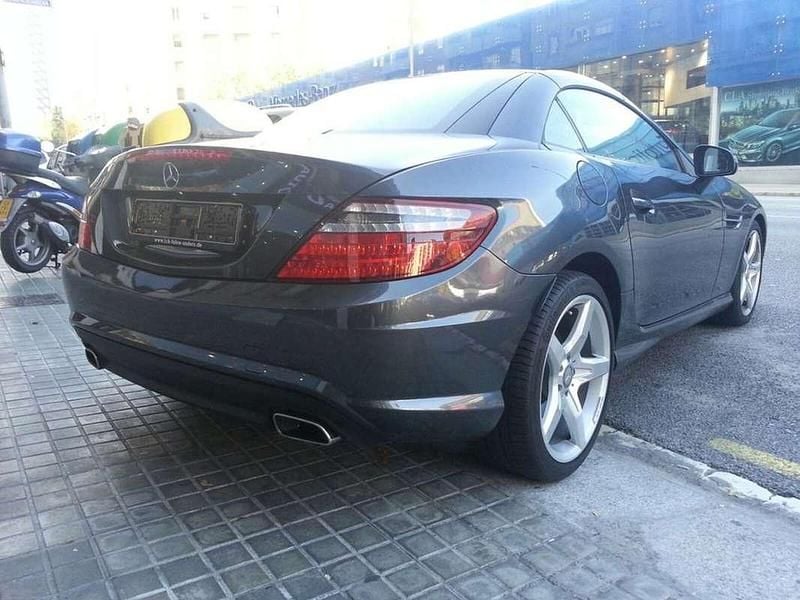Usado Mercedes SLK250 AMG 204 CV (150 kW) 2012 Gris Descapotable