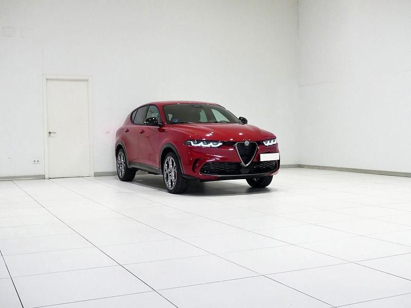 Usado Alfa Romeo Tonale Edizione Speciale 280 CV (205 kW) 2023 Rojo SUV