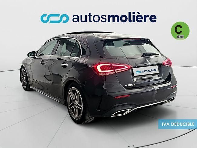 Usado Mercedes A180 116 CV (85 kW) 2021 Negro Utilitario