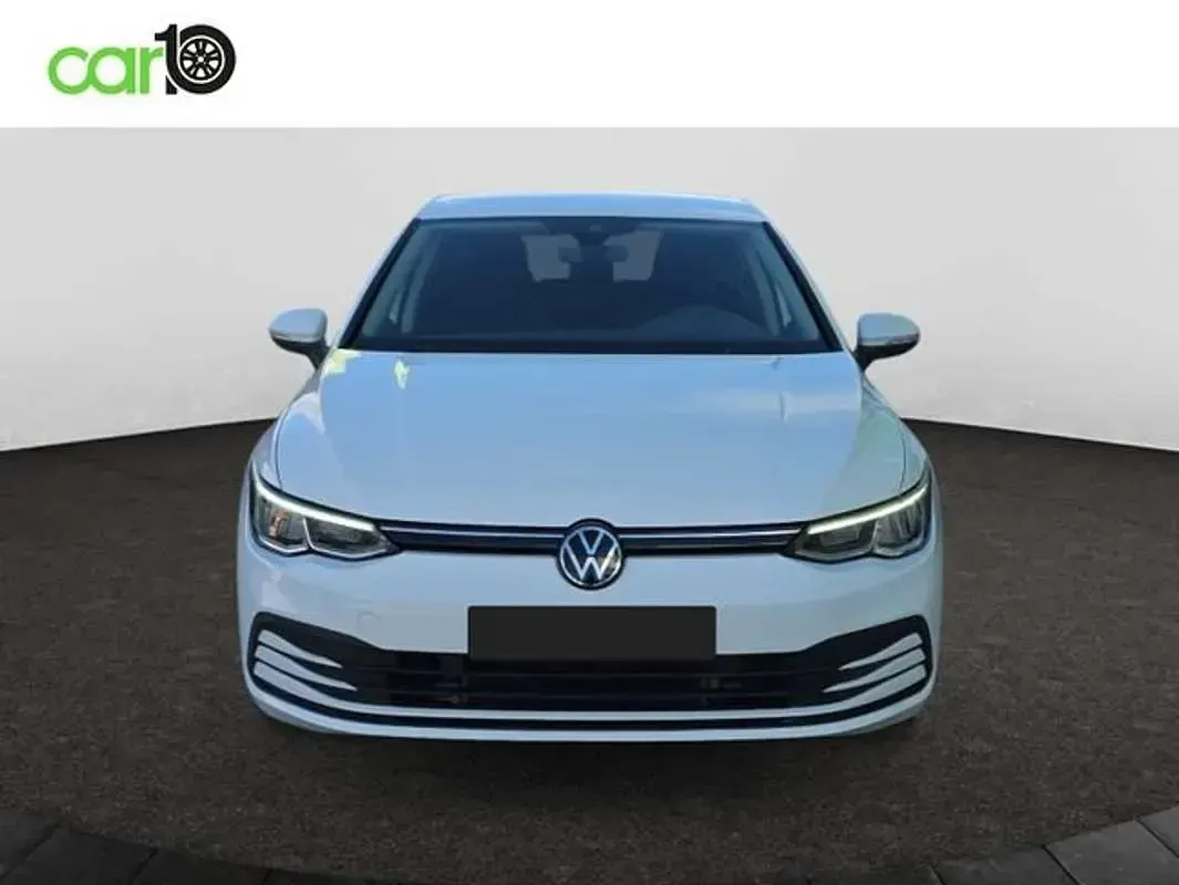 Usado VW Golf VIII Life 110 CV (80 kW) 2024 Blanco Berlina