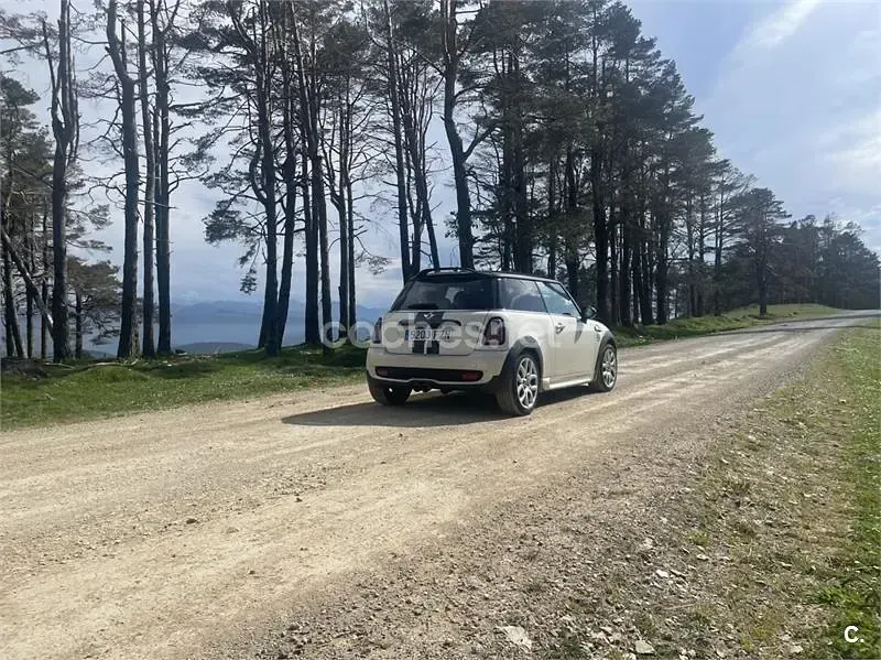 Käytetty Mini Cooper D 110 HP (80 kW) 2008 Valkoinen Viistoperä