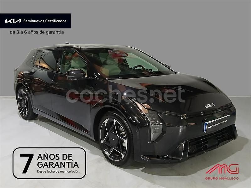 Negro Usado 2025 Kia EV4 GT-Line Utilitario | 43.800 € (Un poco caro) - Imagen 1/4