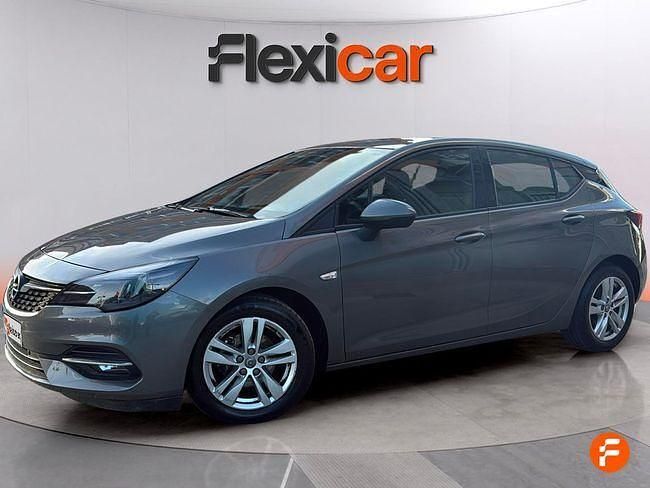 Usado Opel Astra GS Line 131 CV (96 kW) 2020 Gris Familiar