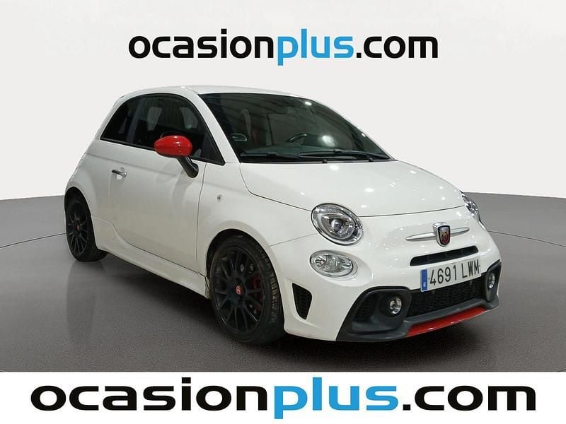 Usado Abarth 595 165 CV (121 kW) 2022 Blanco Utilitario