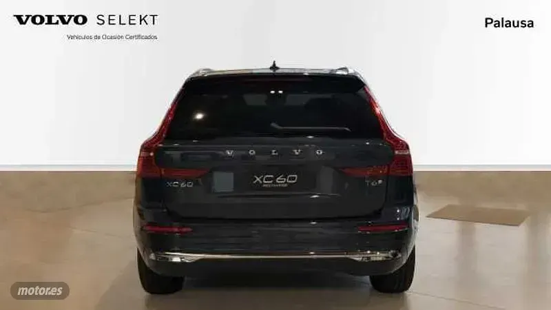 Usado Volvo XC60 Plus 2025 Azul SUV