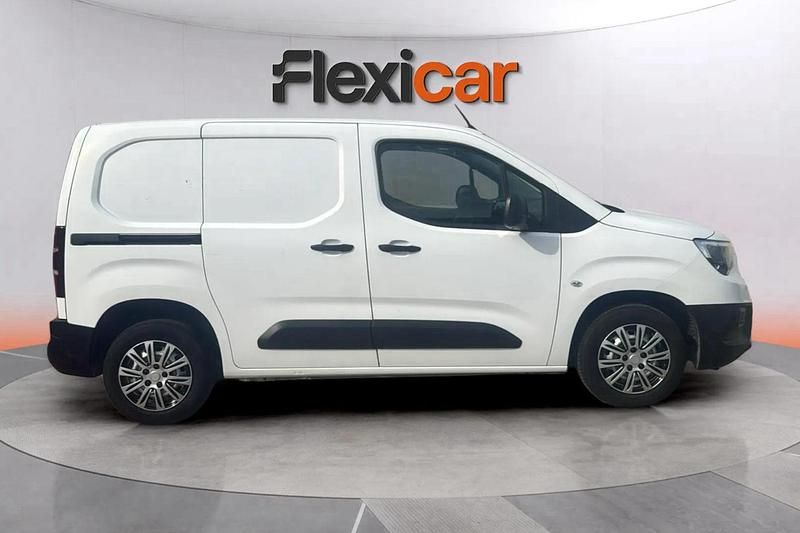 Usado Opel Combo Edition+ 102 CV (75 kW) 2021 Blanco Monovolumen