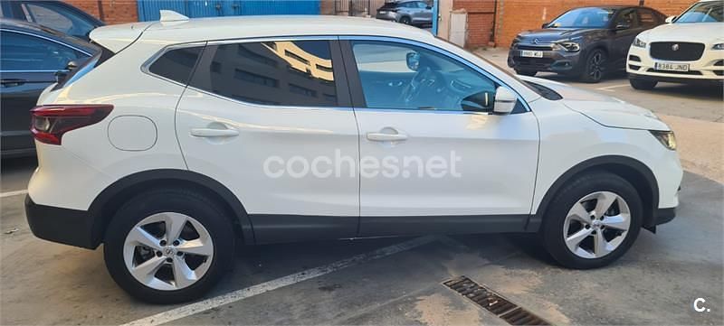 Usado Nissan Qashqai Acenta 115 CV (84 kW) 2018 Blanco SUV