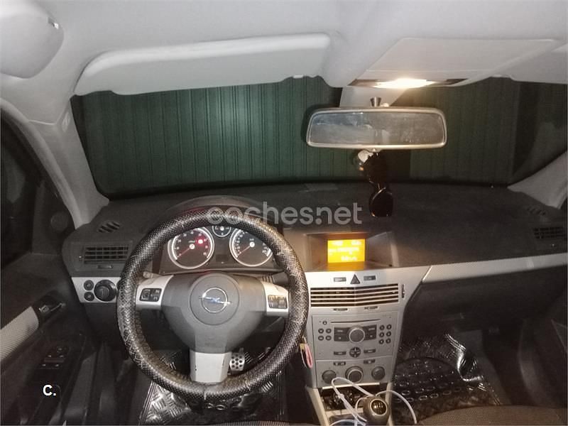 Azul Usado 2006 Opel Astra Sport Berlina | 2000 € (Precio justo) - Imagen 1/4